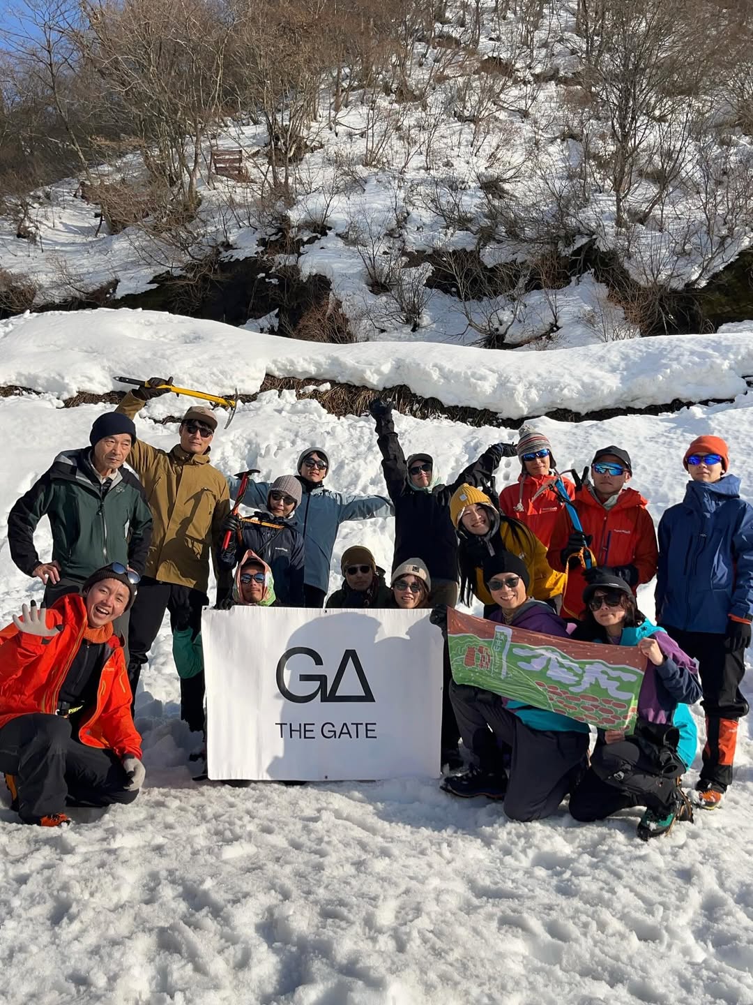 【雪山登山講習会を開催】