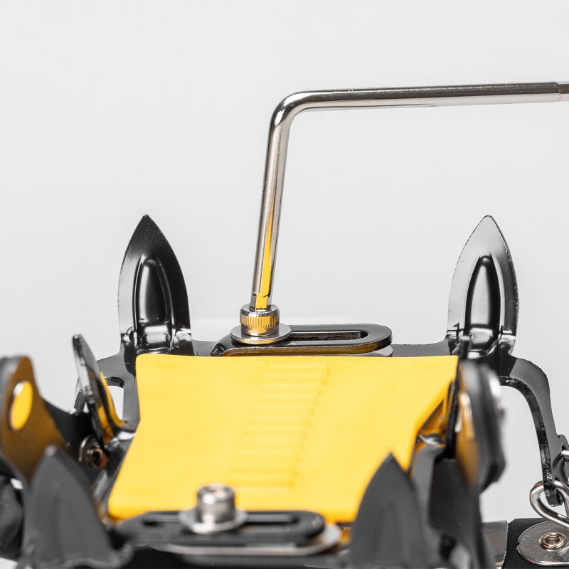 EVERNEW 巾調節式6本爪アイゼン L – THE GATE MOUNTAIN オンラインストア