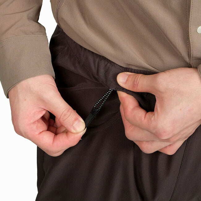 【新品タグ付き】SACRA アブストラクトペインティングパンツ　36 新品タグ付き】SACRA アブストラクトペインティングパンツ 36